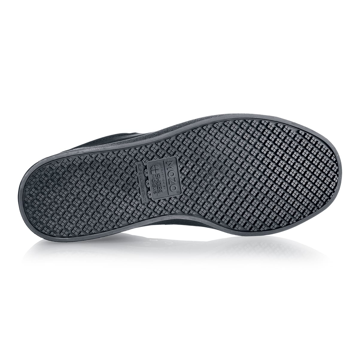 Mozo's Finn is an slip-resistant, water-resistant and easy-to-clean shoe, seen from below.