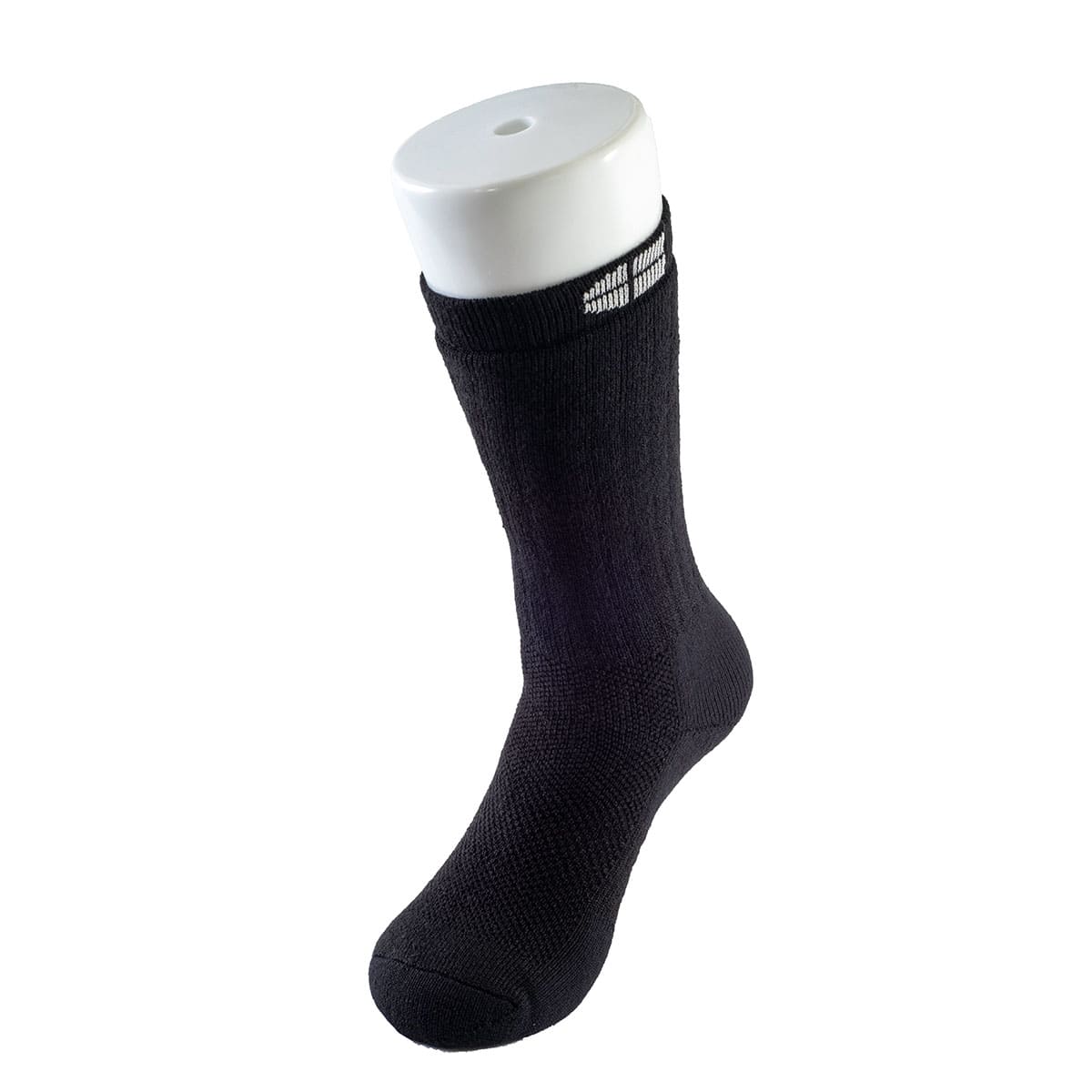 The crew sock merino from Shoes For Crews offers the perfect combination of comfort, functionality and sustainability. 
