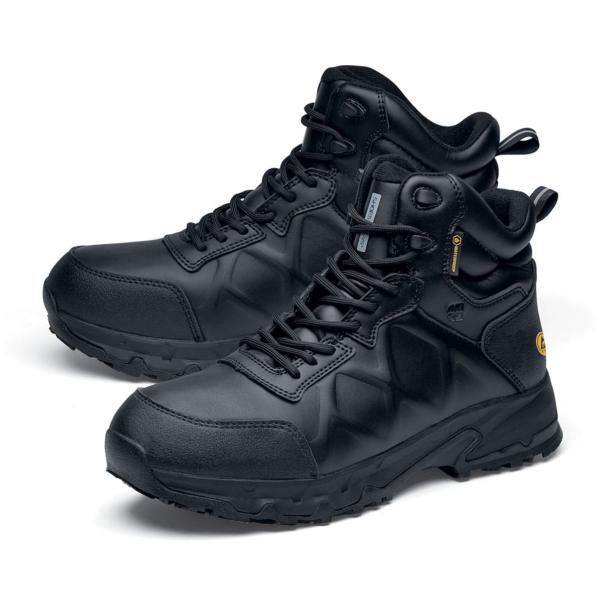 The Callan Mid O2 SRC CI HI ESD safety boot has TripGuard technology, waterproof materials and a durable slip-resistant outsole,  pair seen in profile on the left emphasising the tip of the left shoe.